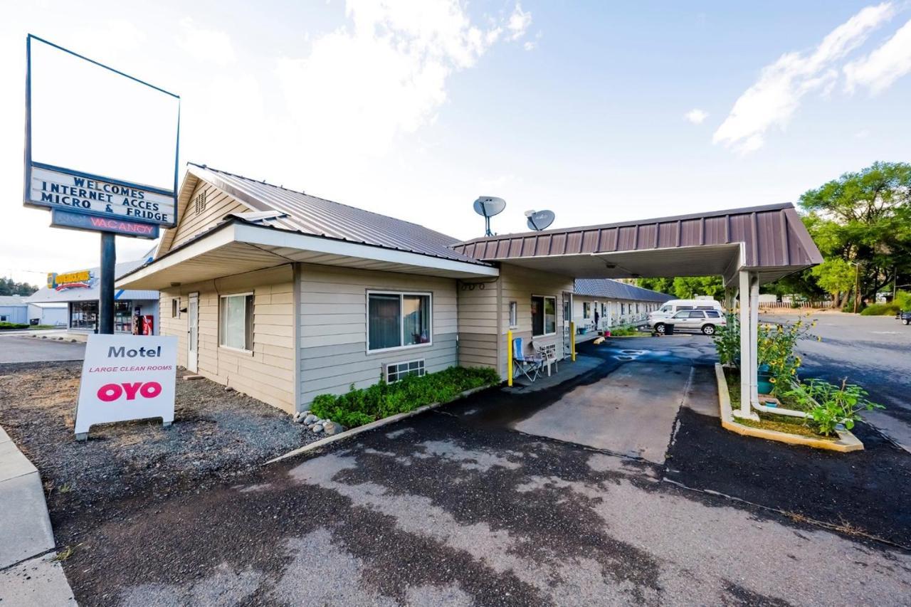 Oyo Riverside Inn John Day Or Exterior foto